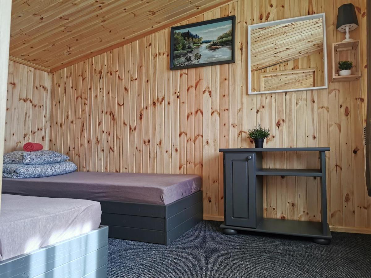 Viesu Maja Kalnaruski Ape Kültér fotó