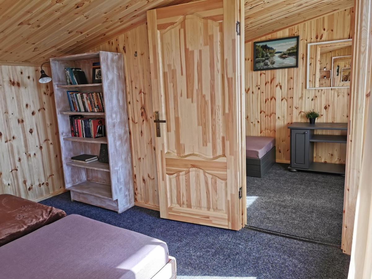 Viesu Maja Kalnaruski Ape Kültér fotó